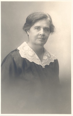 Wound, Anna (1864-1957), writer  duplicate photo