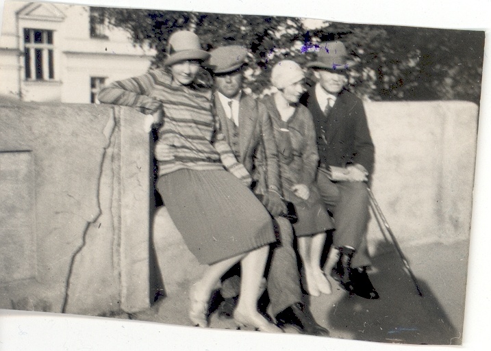 K. e. Sööt on group photo