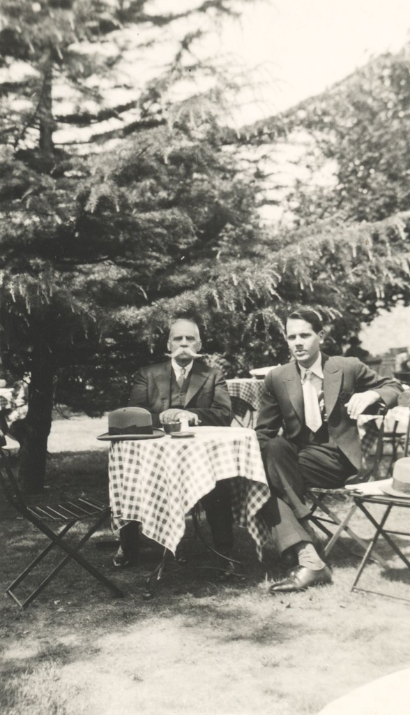 Oskar Ph. Kallas and Hillar Kallas (sohn)