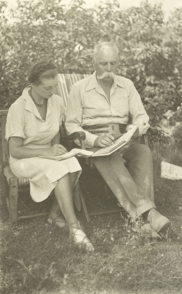 Oskar Ph. Kallas and Anna Kallas, s. Brunton (husband of Hilar Kallas)