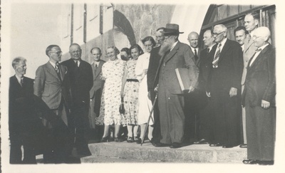 E. Peterson-Särgava's departure on the occasion of the 70th birthday. Vändra high school stairs 31. VII 1938. For. 1. Master of Särgava Farm Ado Särgava  duplicate photo