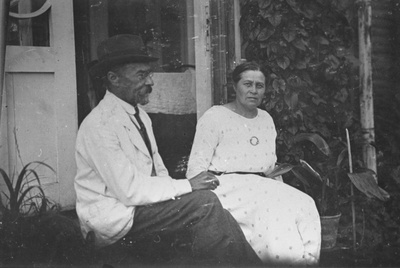 August Kitzberg's wife  duplicate photo