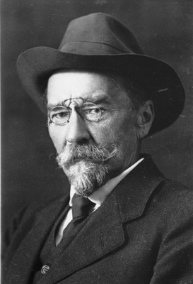August Kitzberg  duplicate photo