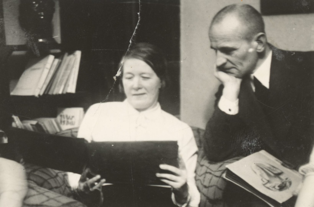 Marie Under and Artur Adson