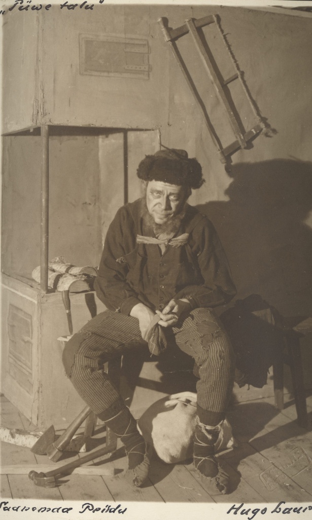 A. Kitzberg's "Püve Farm" in "Estonia" in 1926. Hugo Laur in Saaremaa Pride