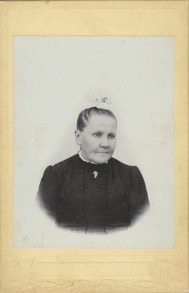 Jaan Kitzberg's wife (Aug. Kitzberg's bathmate)