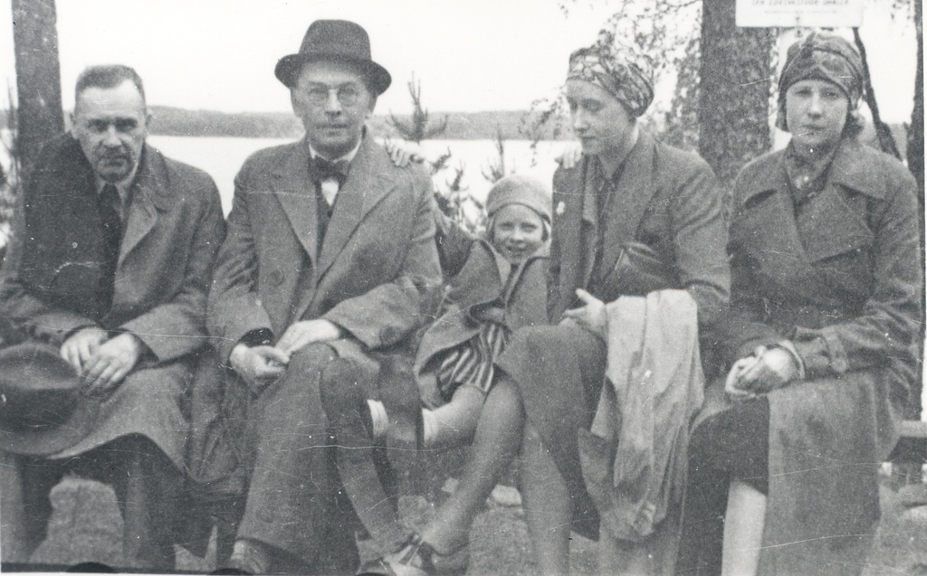 P. Kurvits, f. Tuglas, e. Eesorg, e. Tuglas, s. Oinas-Kurvits National, July 1938