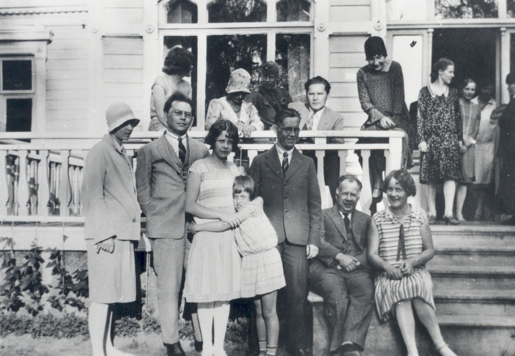 Deepland 1929 vas. II f. Tuglas