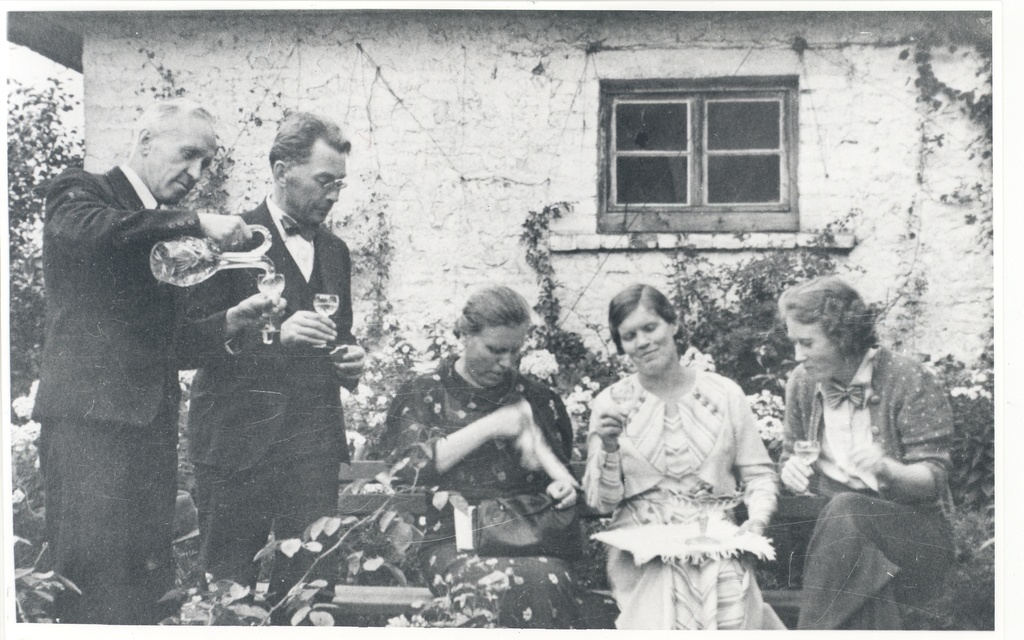 Kohtlas, autumn 1936. VAS. 2. F. Tuglas