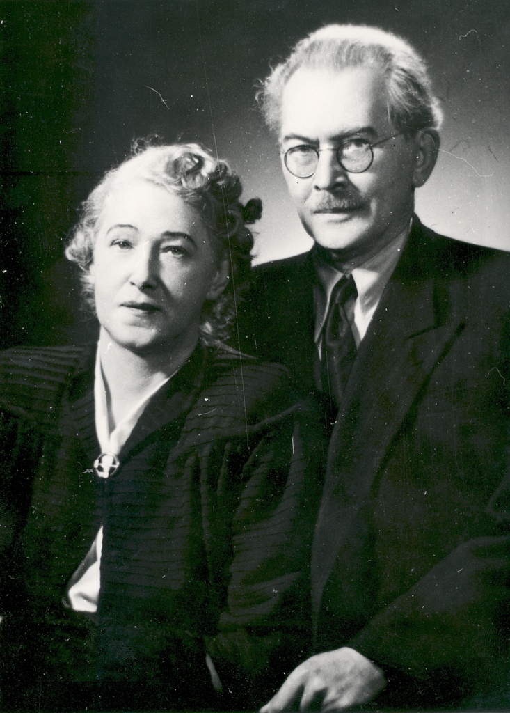 Elo and Friedebert Tuglas Jaan. 1950s. Orig. : f. Tuglas House Museum