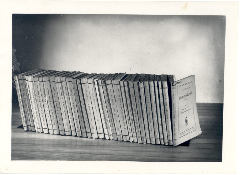Vilde, Eduard, Collection of works I-XXXIII, installation