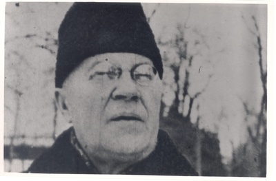 Vilde, Eduard, Kadriorus 1932  duplicate photo