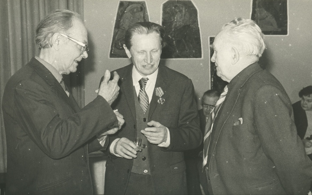 Karl Taev, Ilmar Sikemäe, Erni Mouse - Veterans of the Isamaasõja War in the House of Writers 23.02.76