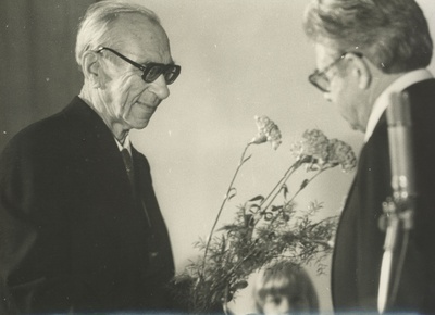 Mart Raud on his 75th birthday, seventh. 1978. Congratulations to Aadu Hint  similar photo