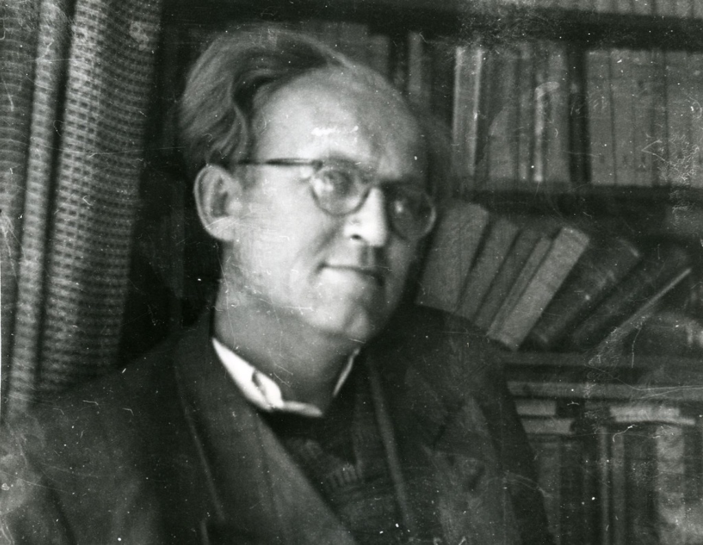 August Sang
