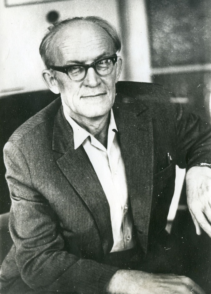 August Sang