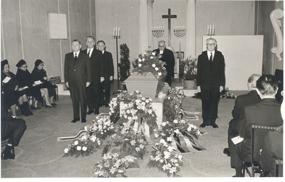 The funeral of John Aaviku  duplicate photo