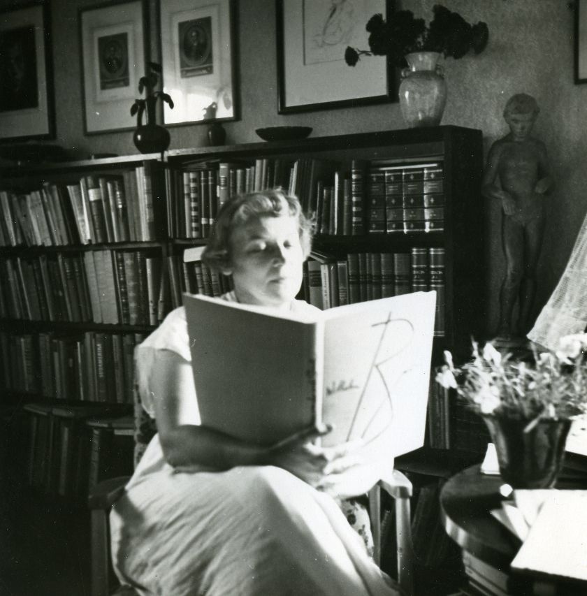 Betti Alver in Tartu, Koidula tn. 8-2 August 1959