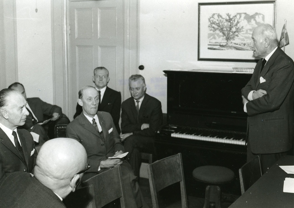 Meeting of the Estonian Committee of Assistants. Aleksander Warma, par. 2. Karl Ristikivi, in the middle of Bernhard Mäelo