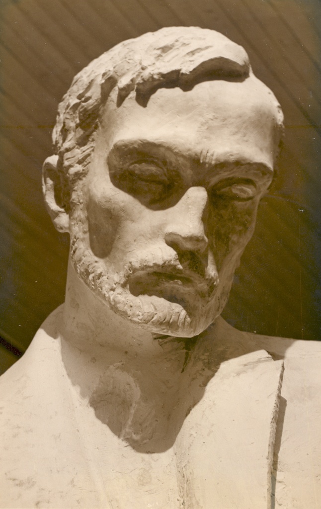 V. Aaltonen: a. Stone monument, head part