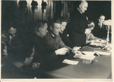 The 100th anniversary of the birthday of L. Koidula in Moscow 1943 Ed. Päll, Aug. Jakobson, n. Karotamm, Johannes Vares-Barbarus  similar photo