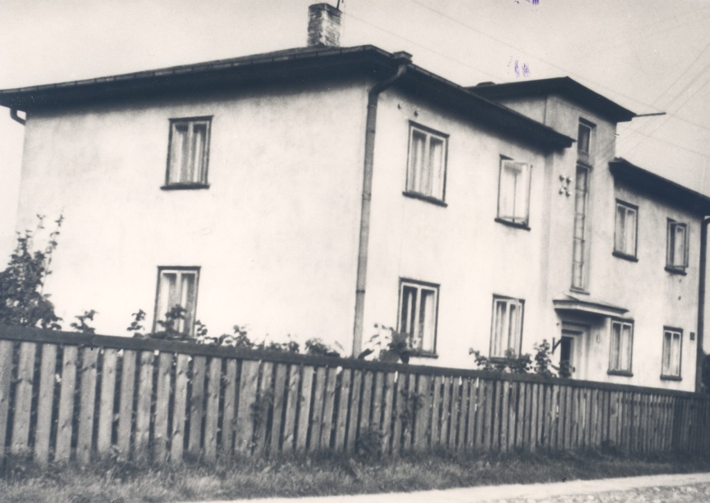 Wound, give a residence in Tartu Koidula t. 8