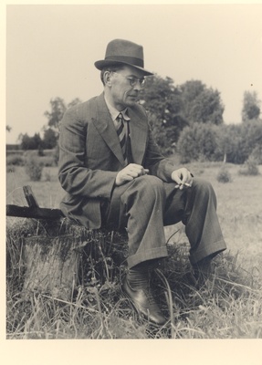 Friedebert in Tugla near Lake Ahja 1938.  duplicate photo