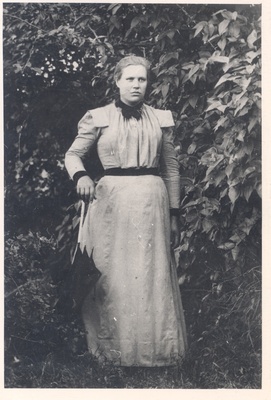 Marie Tamm, Jakob Tamme sister  duplicate photo