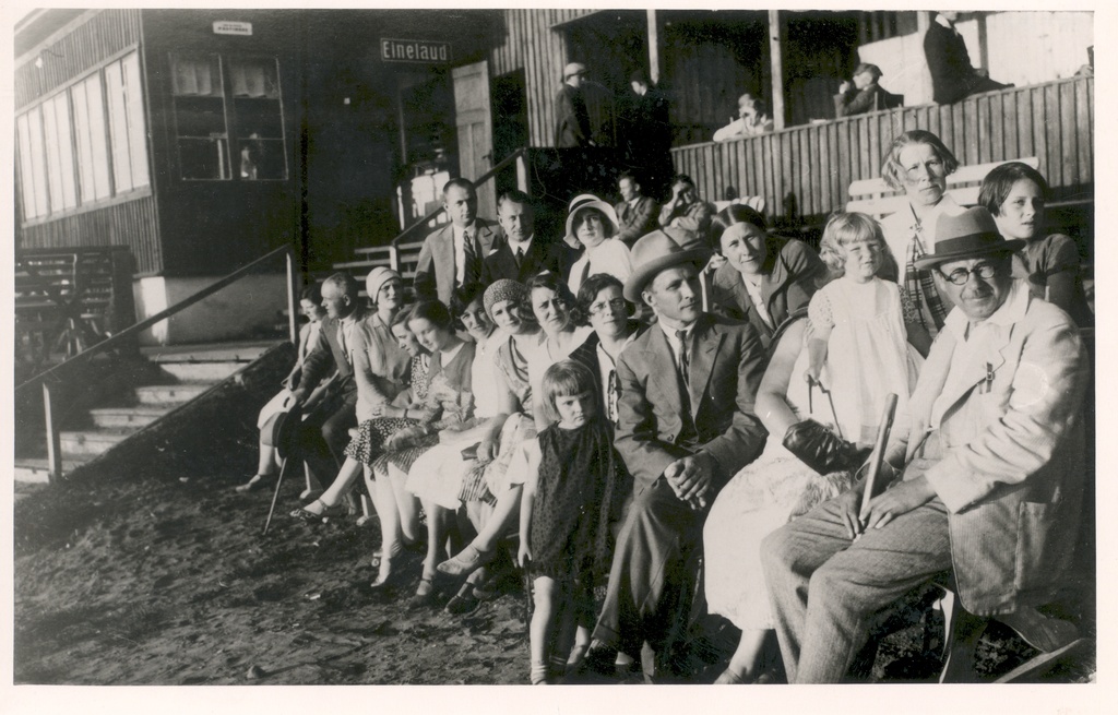 Hugo Raudsepp, Jaan Kärner, h. Kärner, etc. Elva's swimming pool (before 1932. A.)