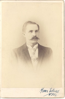 Vilde, Eduard, in 1887.  similar photo