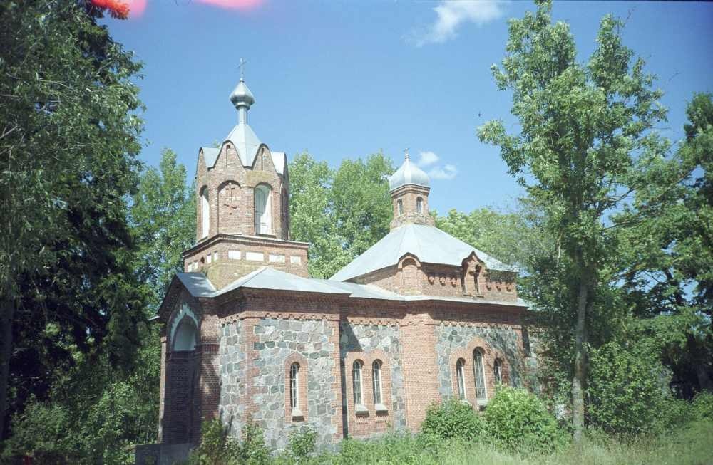Kergu Orthodox Big Brother Sinaida Church (1875-1878, architect p. Gardenack)
