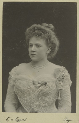 Aino Tamm  duplicate photo