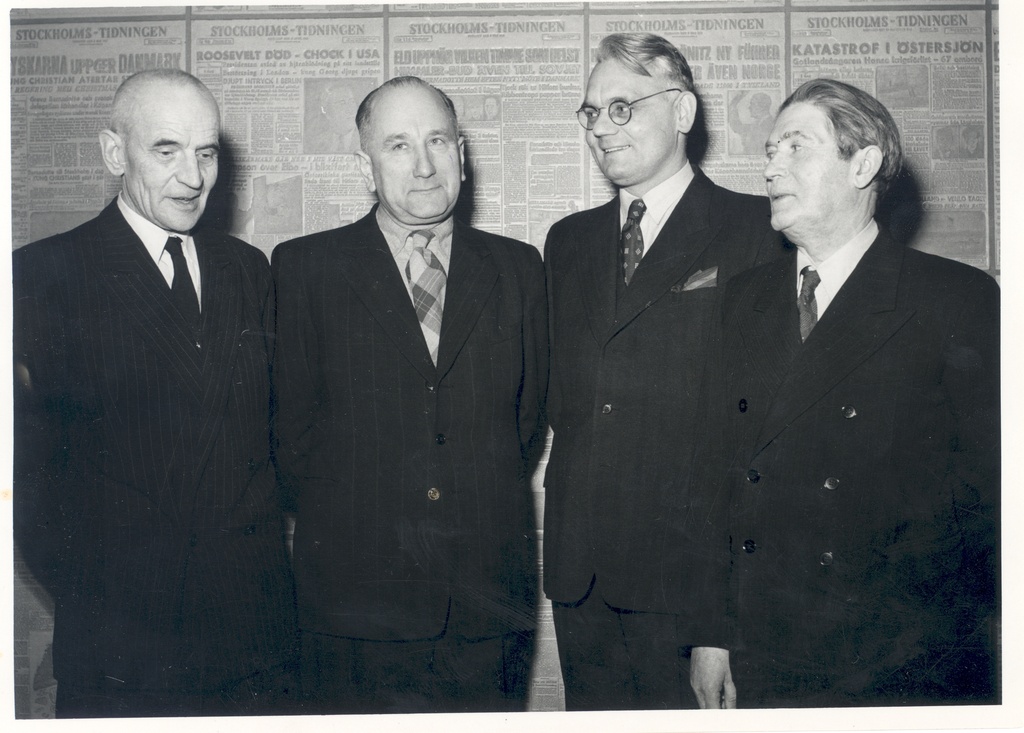 Artur Adson, Voldemar Kures, Henno Jänes, Johannes Aavik