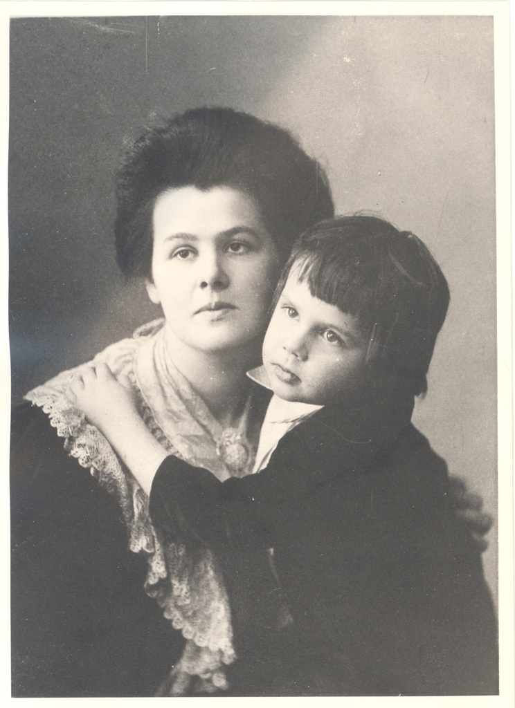 Aino and Sulev Kallas