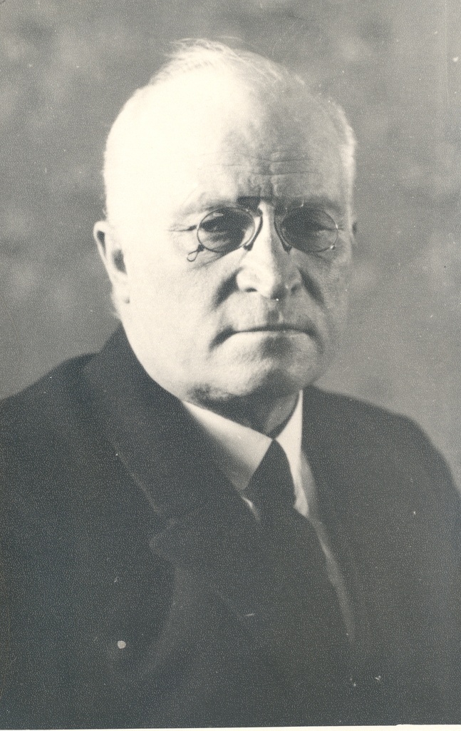 Villem Peterson, Ernst Peterson-Särgava brother