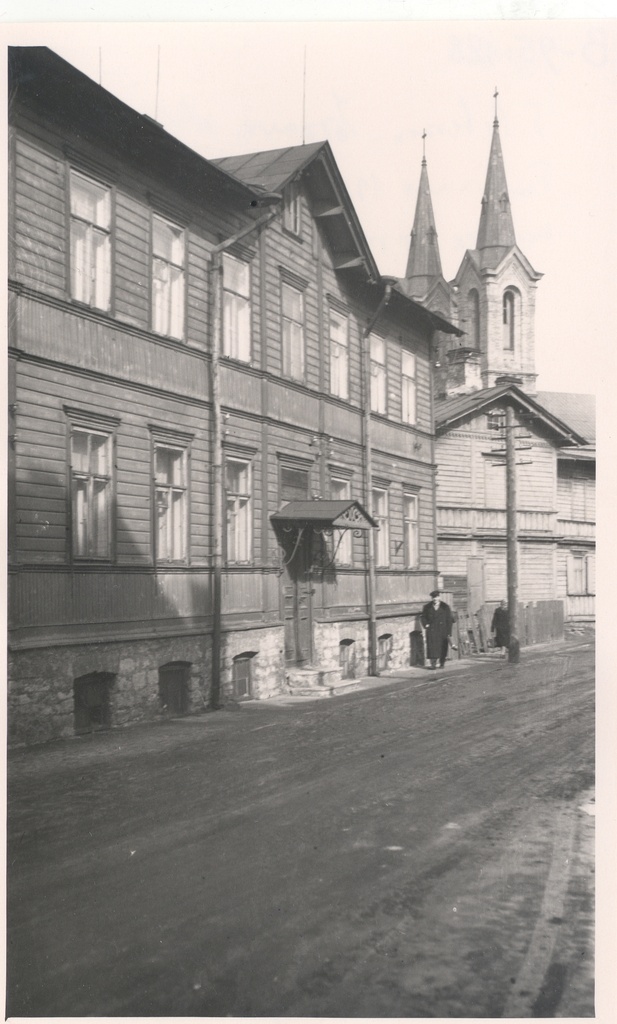 E. Peterson-Särgava residency in Tallinn from 1912 to 1930. (end. King of Toom, currently Pioneers 2)