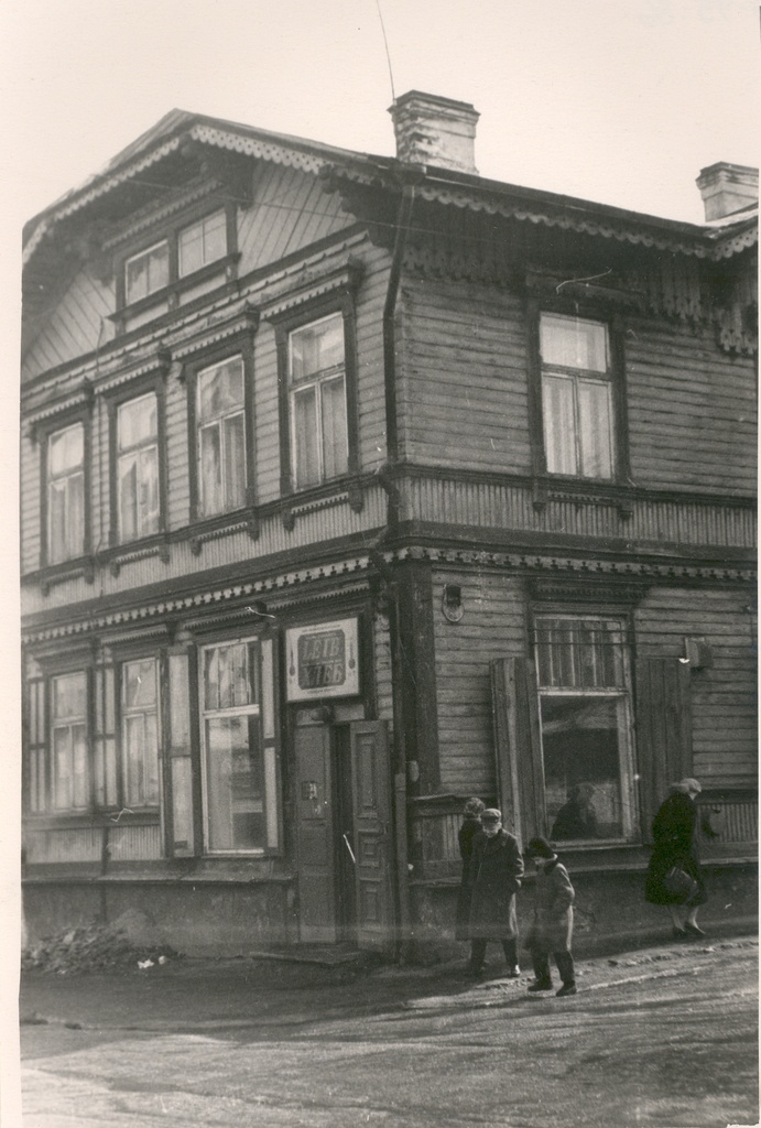 E. Peterson-Särgava residency in Tallinn Tatari 33 / Liivalaia 26 corner 1906-1912.