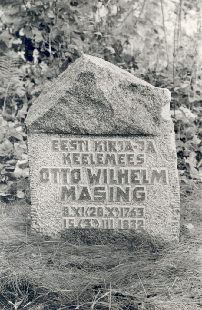 Otto Wilhelm Masingu's tomb in Tartu. Jaani cemetery