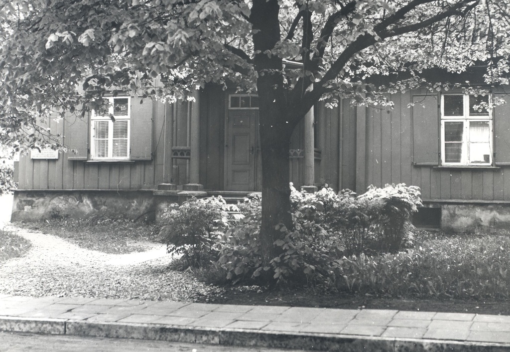 Friedrich Kuhlbars House in Viljandi in the years 1862-1924