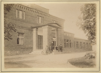 Hans and Jaan Leoke Viljandi, Farm Company's house. Staircase m. Kampmann  duplicate photo