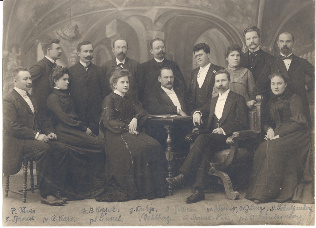 In the case of the first presentation of Haydn's "Loomise" in Tartu 1903 - the workforce