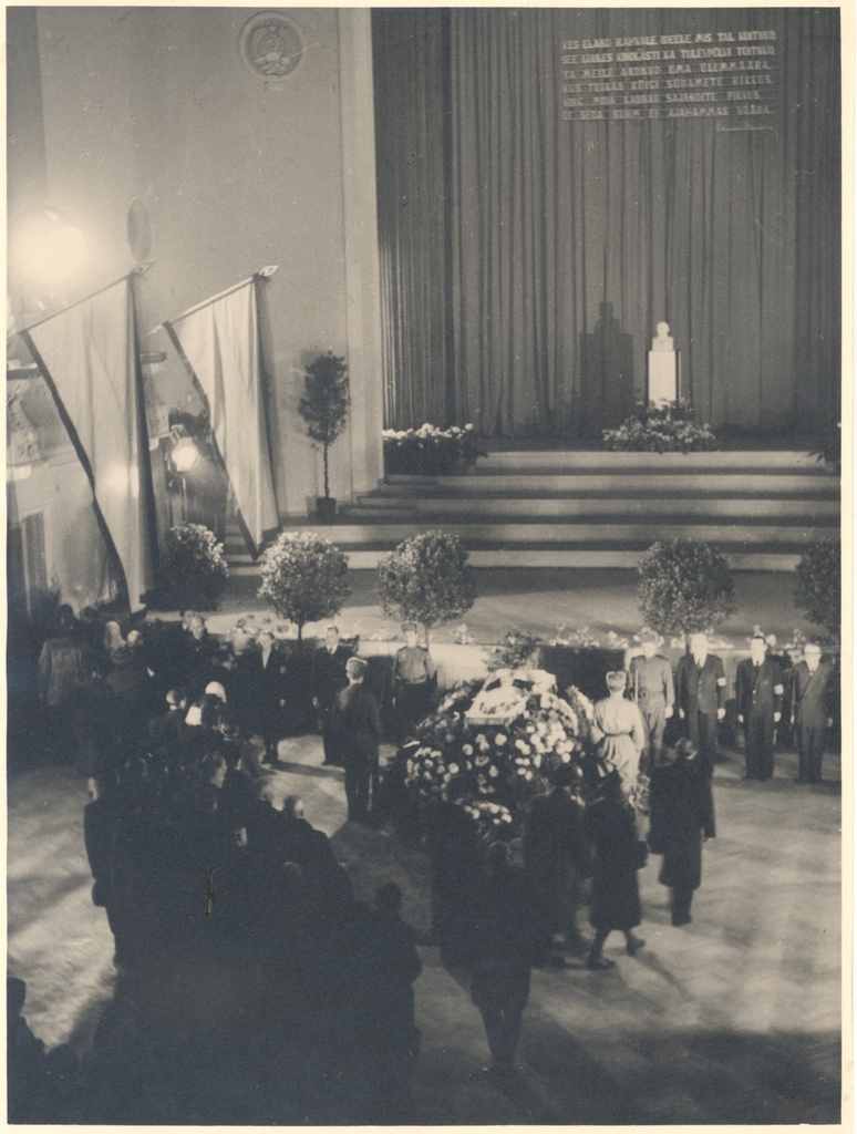 Goodbye to J. Vares-Barbarus's bowl of Tallinn employees