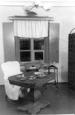 FR. R. Kreutzwald's doctor's office - Fr. R. Kr-I Memory Museum in 1953  similar photo