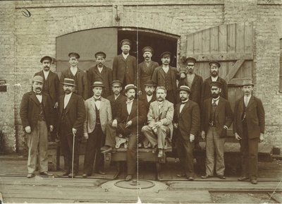 Officials from the factory of "Phönix" in Riga 1899 m. Midway a. Kitzberg  duplicate photo