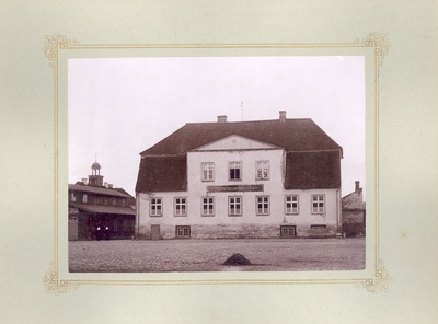 Viljandi himself. The Crescole House where V. Reiman studied  duplicate photo