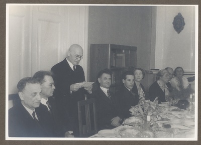 K. e. Feed’s 75th birthday attendance in EKS rooms  similar photo