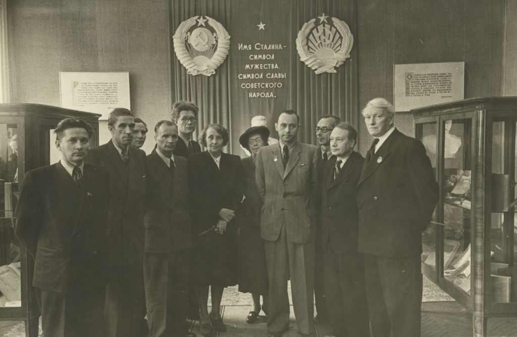 Opening of the Estonian Soviet book and book graphics exhibition in Moscow 25. V 1950