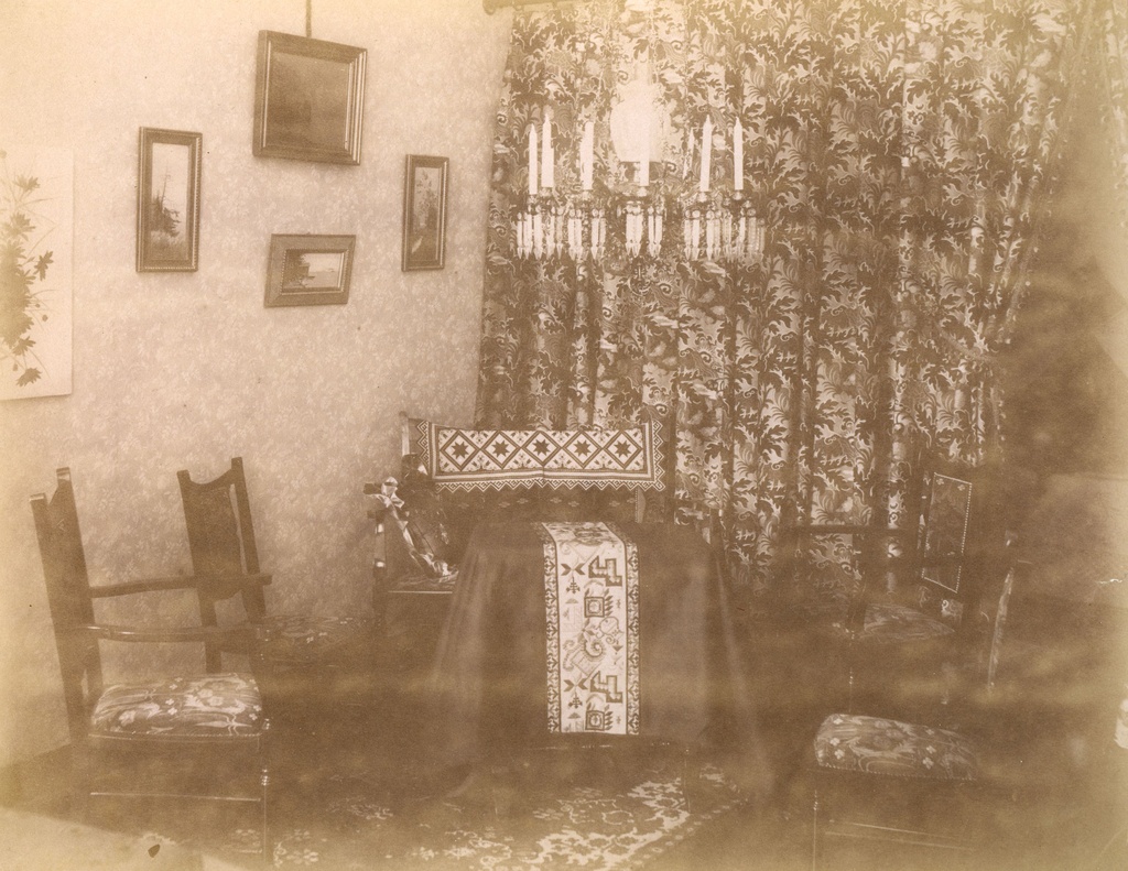 O. Kallas's home in 1900. - 1901 in St. Petersburg (room)