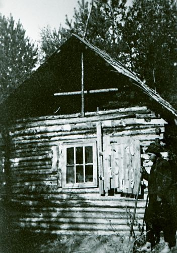 August Toominga (Kusta Toom) house in the forest of Ring