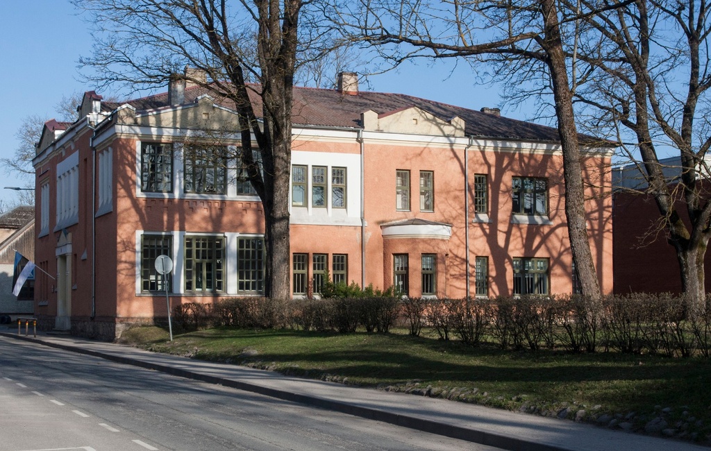 trükipostkaart Viljandi, Saksa progümnaasium u 1910, kirjastaja E.Ring, see kool siin 1907-1923, Jakobsoni tn 47c, 1990-st huvikool rephoto